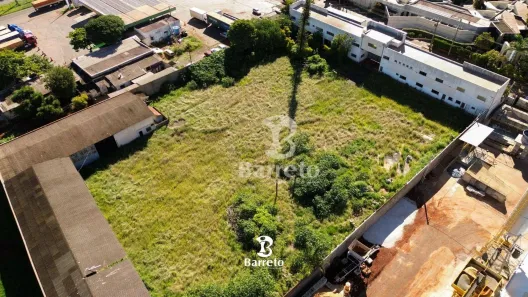 Galpão/Depósito/Armazém para venda ou aluguel, 700m² no Jardim Rosicler, Londrina