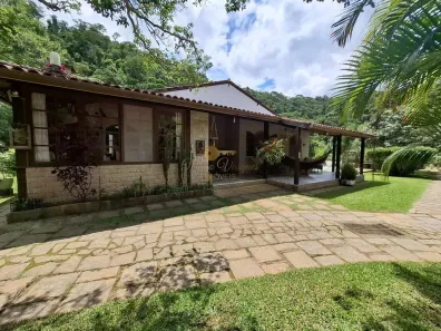 Fazenda/Sítio com 8 Quartos à venda, 500m² no Cruzeiro, Teresópolis