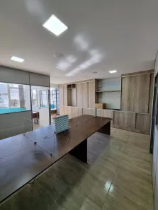 Sala Comercial com 3 Quartos à venda, 78m² no Teresópolis, Porto Alegre