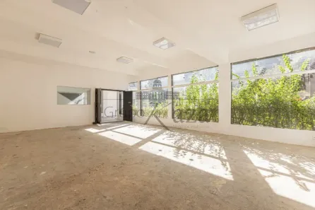 Prédio Comercial para alugar, 640m² no Pinheiros, São Paulo