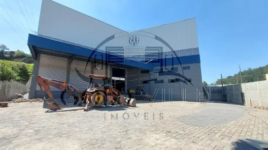 Galpão/Depósito/Armazém para alugar, 1800m² no Parque Paraíso, Itapecerica da Serra