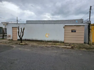 Casa com 4 Quartos à venda, 140m² no Esperança, Sete Lagoas