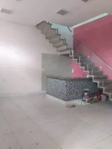 Prédio Comercial para alugar, 237m² no Vila Alpina, Santo André