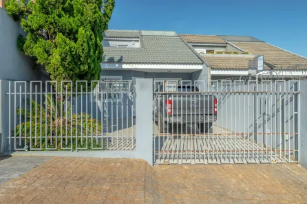 Sobrado com 3 Quartos à venda, 170m² no Estrela, Ponta Grossa
