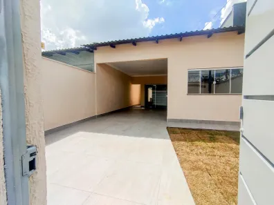 Casa com 3 Quartos à venda, 210m² no Jardim Mariliza, Goiânia