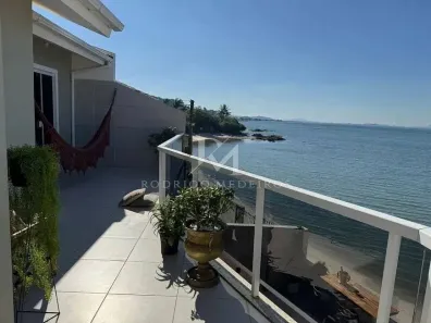 Casa com 3 Quartos à venda, 204m² no Praia de Fora, Palhoça