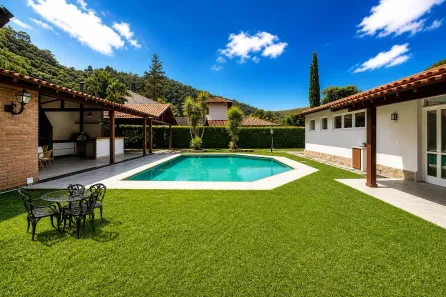 Casa de Condomínio com 5 Quartos à venda, 1000m² no Itaipava, Petrópolis