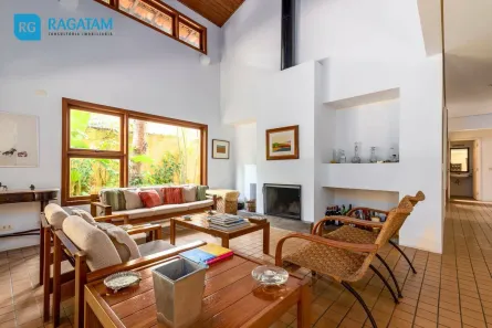 Casa com 4 Quartos à venda, 300m² no Jardim Leonor, São Paulo