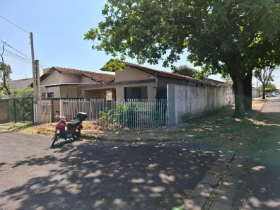 Casa com 3 Quartos à venda, 117m² no Jardim Paulistano (Vila Xavier), Araraquara