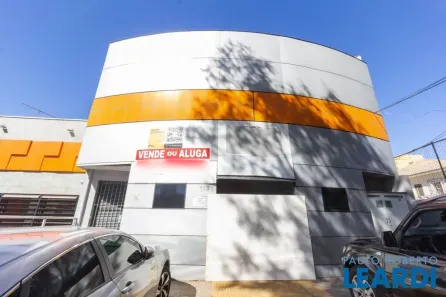 Casa com 10 Quartos para alugar, 500m² no Vila Pompéia, São Paulo