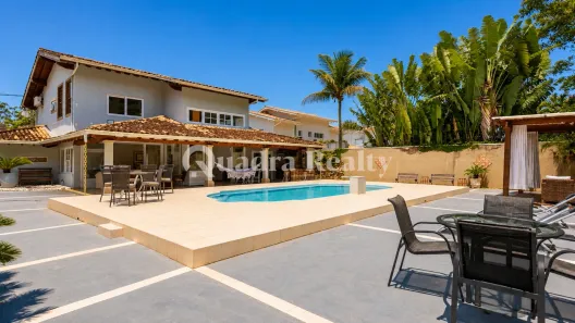 Casa de Condomínio com 4 Quartos à venda, 287m² no Tabatinga, Caraguatatuba