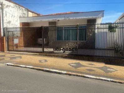 Casa com 3 Quartos à venda, 161m² no Centro, Itu