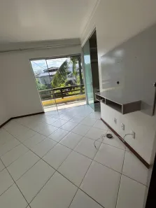 Casa com 4 Quartos à venda, 230m² no Recreio Ipitanga, Lauro de Freitas