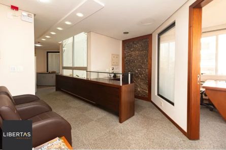 Sala Comercial à venda, 121m² no Menino Deus, Porto Alegre