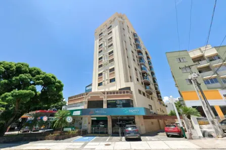 Apartamento com 3 Quartos para alugar, 105m² no Coqueiros, Florianópolis