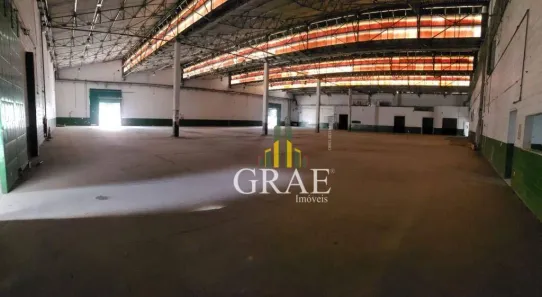 Galpão/Depósito/Armazém para alugar, 4200m² no Ayrosa, Osasco