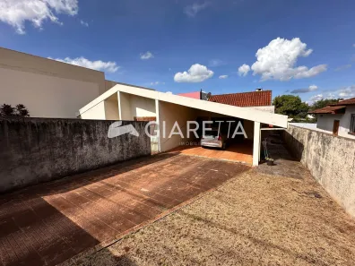 Casa com 3 Quartos para alugar, 300m² no Centro, Toledo