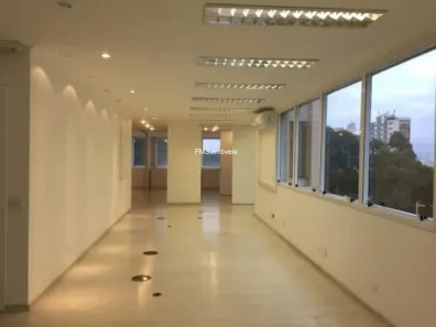 Sala Comercial para alugar, 205m² no Cerqueira César, São Paulo