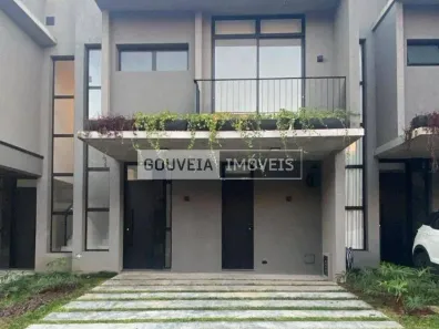 Sobrado com 3 Quartos à venda, 157m² no Xaxim, Curitiba