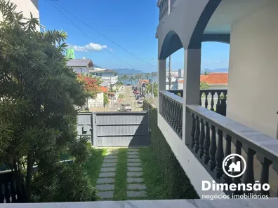 Casa com 3 Quartos à venda, 605m² no Itaguaçu, Florianópolis