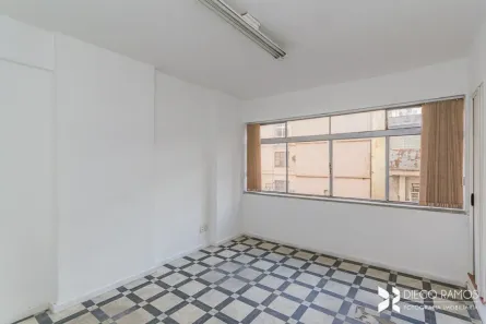 Sala Comercial para alugar, 28m² no Centro Histórico, Porto Alegre