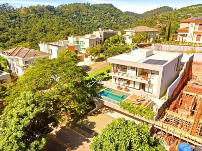 Casa de Condomínio com 5 Quartos à venda, 620m² no Alphaville, Santana de Parnaíba