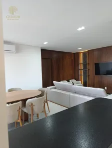 Apartamento com 3 Quartos para alugar, 119m² no Zona 03, Maringá