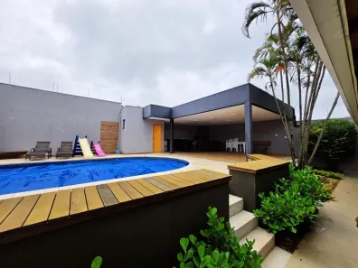 Casa com 3 Quartos à venda, 345m² no Vila São Judas Thadeu, Botucatu