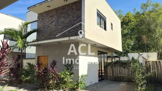 Casa de Condomínio com 3 Quartos para alugar, 120m² no Boiçucanga, São Sebastião