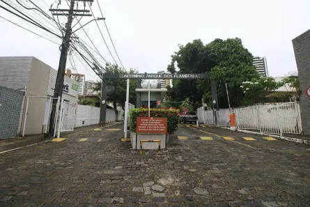 Casa de Condomínio com 4 Quartos à venda, 166m² no Pituba, Salvador