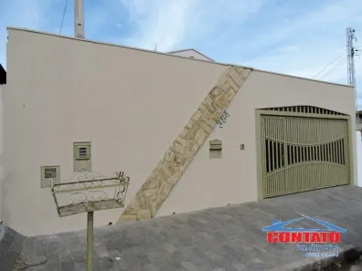 Casa com 3 Quartos à venda, 230m² no Jardim São João Batista, São Carlos