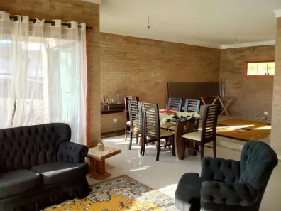 Casa de Condomínio com 3 Quartos à venda, 350m² no Condomínio Parque Vale dos Lagos, Jacareí
