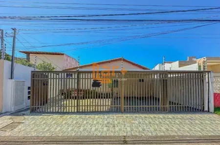 Casa com 3 Quartos à venda, 93m² no Atalaia, Aracaju
