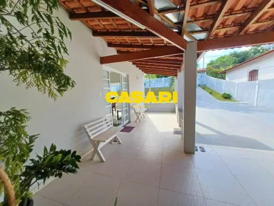 Fazenda/Sítio com 3 Quartos à venda, 265m² no Jardim Flamboyant III, Boituva