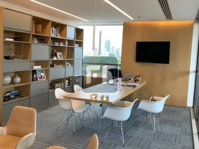 Sala Comercial à venda, 587m² no Cidade Monções, São Paulo