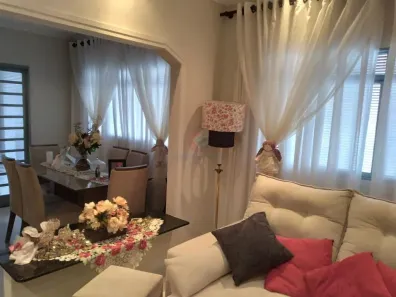 Casa com 2 Quartos à venda, 190m² no Parque Residencial Virginio Basso, Sumaré