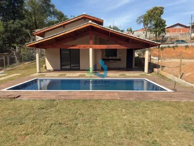 Fazenda/Sítio com 3 Quartos à venda, 600m² no Dona Catarina, Mairinque