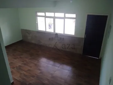 Sobrado com 3 Quartos à venda, 170m² no Monte Castelo, São José dos Campos
