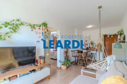 Apartamento com 2 Quartos à venda, 57m² no Nova Piraju, São Paulo