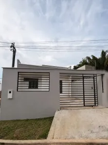 Casa de Condomínio com 2 Quartos à venda, 200m² no Tarumã, Manaus