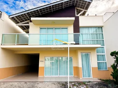 Casa de Condomínio com 3 Quartos à venda, 230m² no José de Alencar, Fortaleza