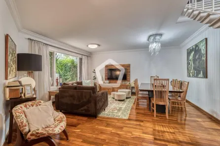 Casa com 3 Quartos à venda, 255m² no Vila Elvira, São Paulo