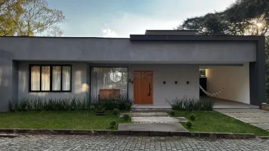 Casa de Condomínio com 2 Quartos à venda, 149m² no Vargem Grande, Teresópolis