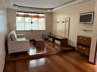 Sobrado com 3 Quartos para alugar, 187m² no Vila Valparaíso, Santo André