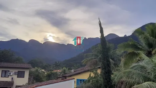 Casa de Condomínio com 4 Quartos à venda, 190m² no Limoeiro, Guapimirim