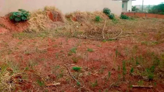 Lote/Terreno à venda, 250m² no Jardim Maria Helena, Nova Odessa