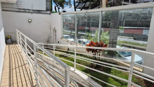 Imóvel Comercial à venda, 430m² no Santa Amélia, Belo Horizonte