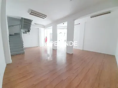 Ponto Comercial para alugar, 35m² no Centro, Caxias do Sul
