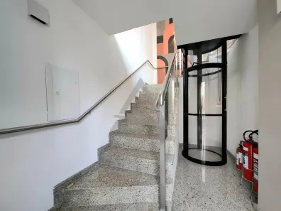 Prédio Comercial para alugar, 208m² no Cambuí, Campinas