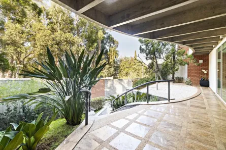 Casa de Condomínio com 4 Quartos à venda, 467m² no Jardim Guedala, São Paulo